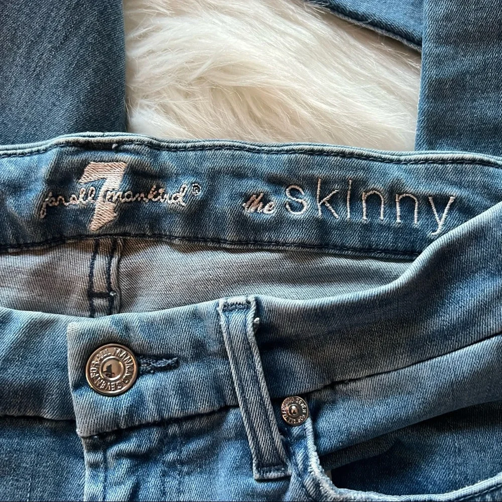 •SOLD•7 For All Mankind Skinny Jeans Size 26 - Picture 8 of 10
